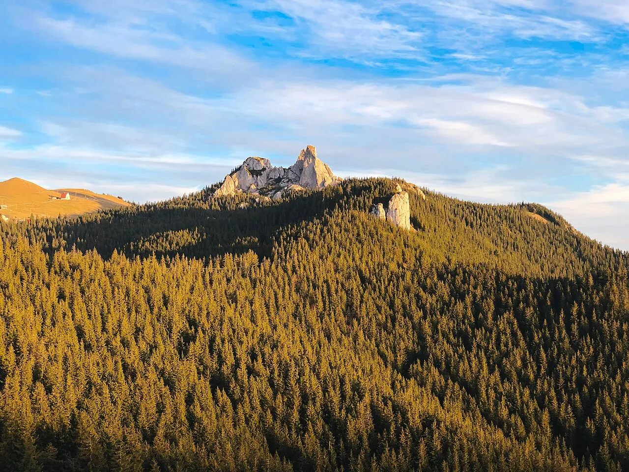 Rarău · Pietrele Doamnei și Piatra Șoimului
